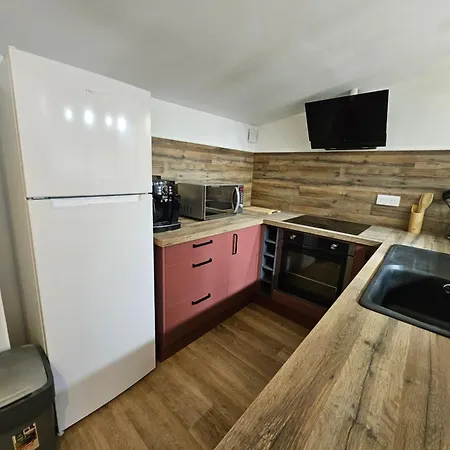 Apartment Sur Les Toits